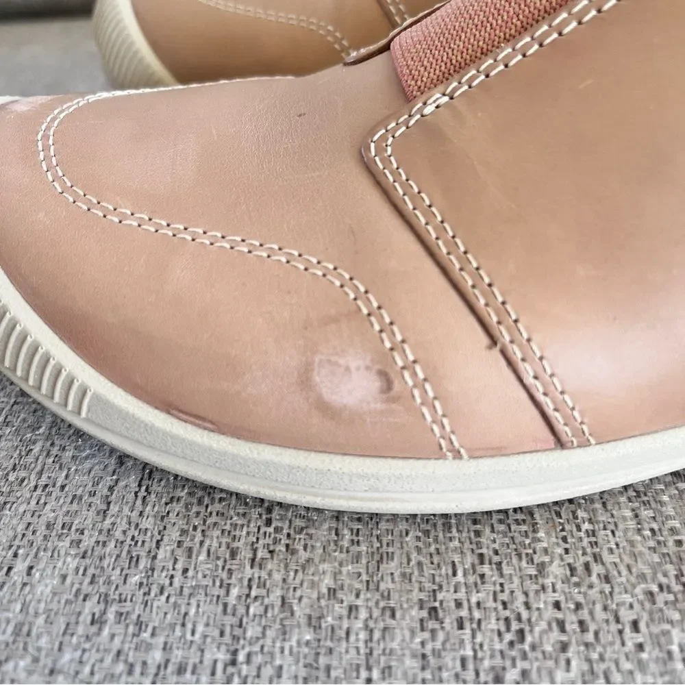 KEEN Lorelai II Slip-On Tan/Brick Dust Casual Shoes Size 8